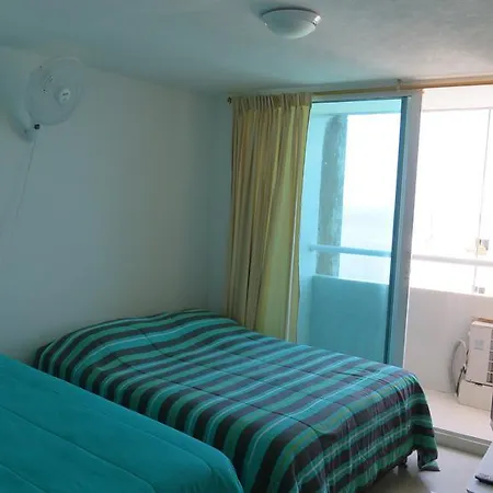 Apartamento En El Edificio Las Tres Carabelas Apartamento